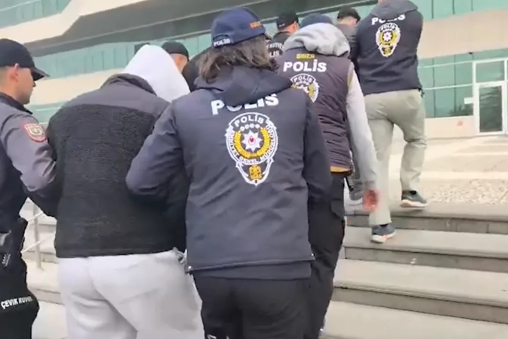 35 ilde siber suç operasyonlarında 75 şüpheli tutuklandı