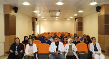 Harran Üniversitesi hastanesinde sağlık çalışanlarına KKKA farkındalığı eğitimi