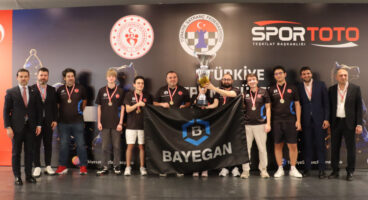BAYEGAN Pendik Satranç'tan üst üste üçüncü şampiyonluk
