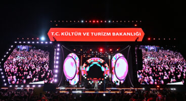 Erzurum Kültür Yolu'nda ilk konser Oğuzhan Koç'tan