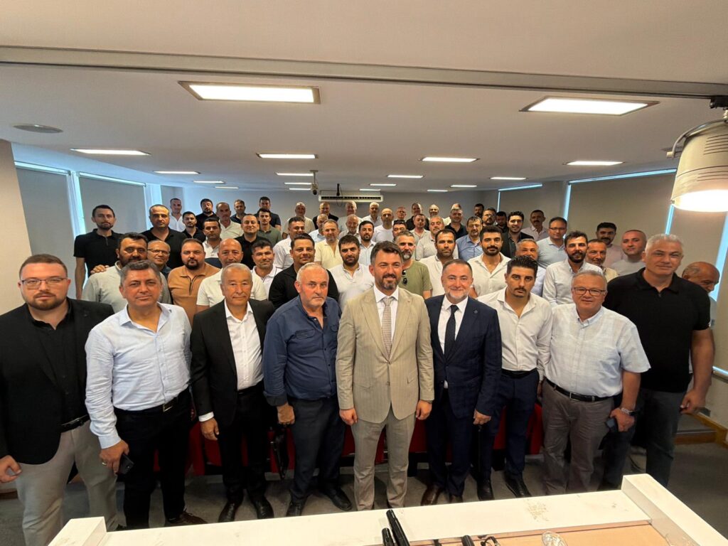 Musa Yılanlı, Denizli Ticaret Borsası Başkanlığına adaylığını açıkladı: Projelerini tek tek duyurdu