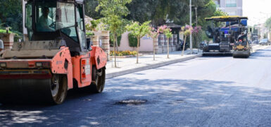 Salihli’nin Şüheda Caddesi sil baştan yenileniyor