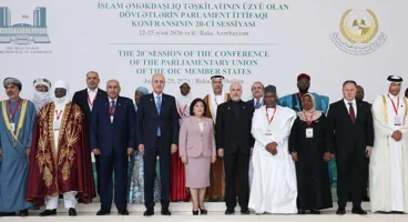 Numan Kurtulmuş Bakü’de İSİPAB Konferansına Katıldı