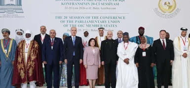 Numan Kurtulmuş Bakü’de İSİPAB Konferansına Katıldı