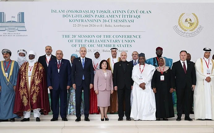 Numan Kurtulmuş Bakü’de İSİPAB Konferansına Katıldı