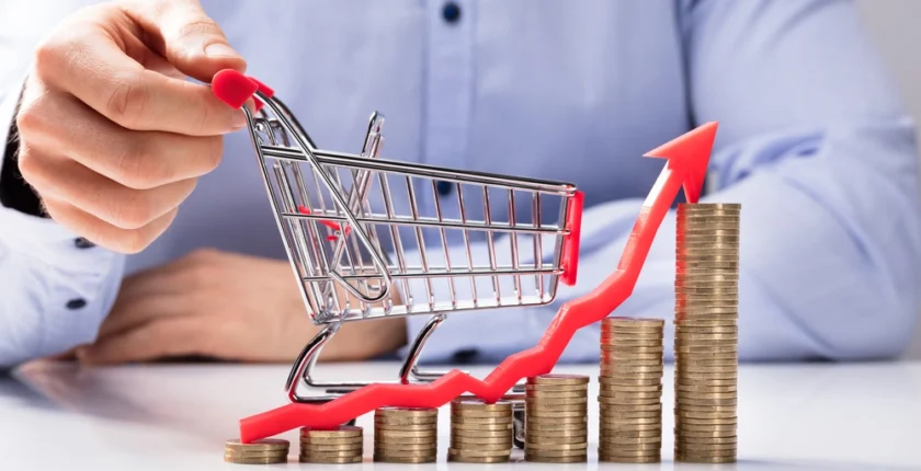 Ticaret Hacmi Düşüşte, Perakende Satışlar Yükselişte