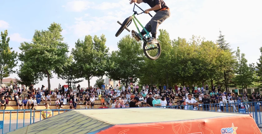 Konya’da Bisiklet Festivali Coşkusu Başladı