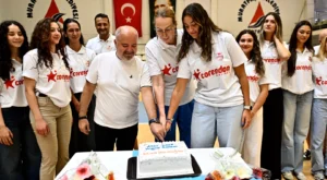 Muratpaşa’nın Sultanları Sezon Öncesi İlk Kez Buluştu