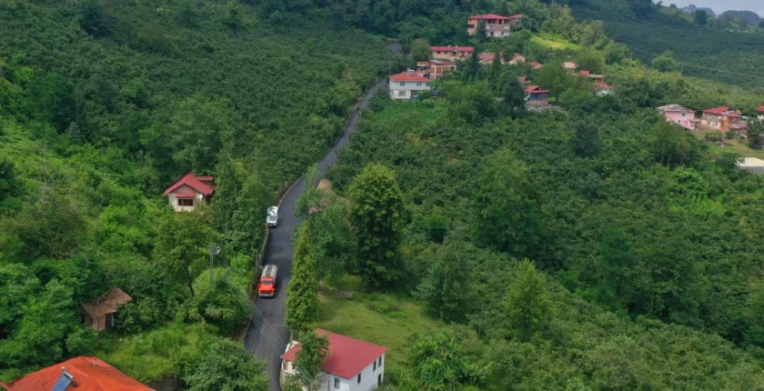 Ordu’da Yenisayaca Mahallesi’ne Sıcak Asfalt Konforu