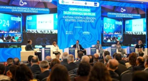 Ahmet Akın, İklim Dirençli Şehirler Zirvesi’ne Katıldı