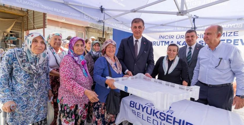 İzmir’de İncir Üreticilerine 10 Bin Kerevet Desteği