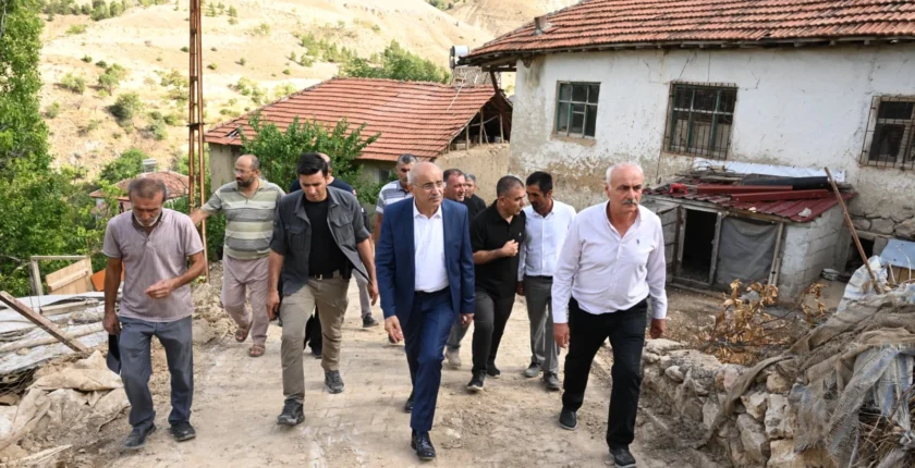 Başkan Sami Er’den Selden Etkilenen Hekimhanlılara Ziyaret