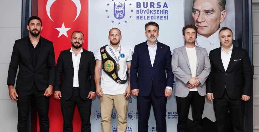 Bursa’nın Milli Güreşçisinden Dünya Şampiyonluğu