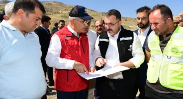 Başkan Sami Er, Çamurlu’daki Gençlik Merkezi Çalışmalarını İnceledi