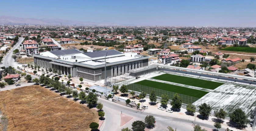Karatay’ın En Büyük Spor Yatırımında Çalışmalar Sürüyor