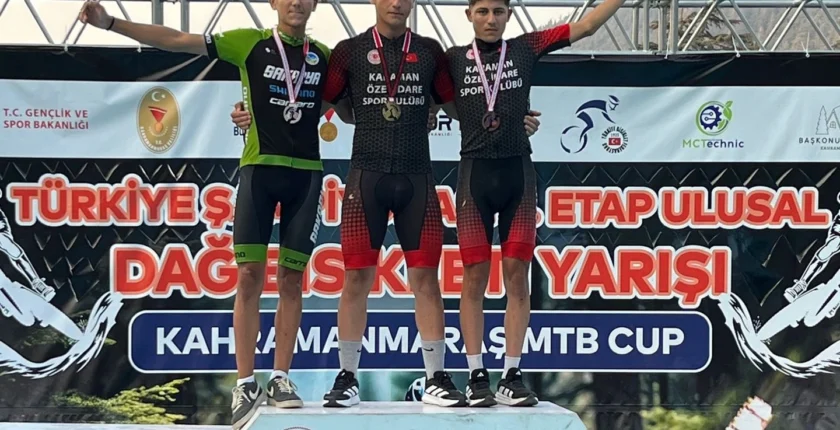 Sakaryalı Sporculardan Üç Branşta Gururlandıran Başarı