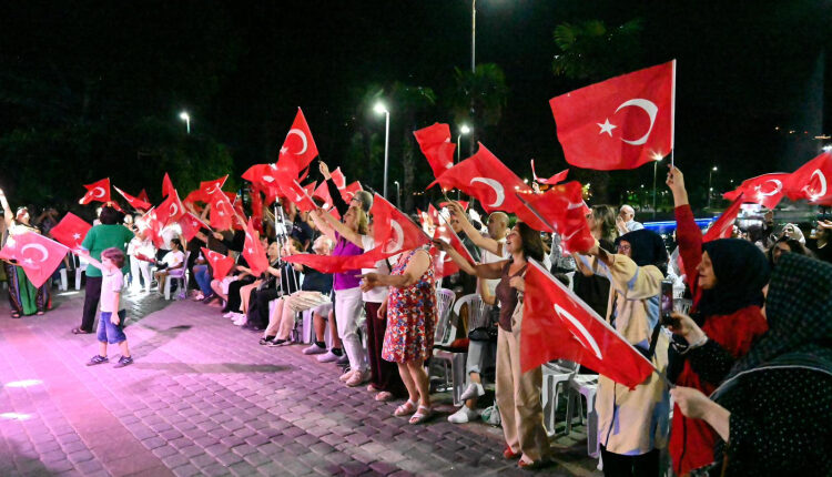Bursa Kültürpark'ta zafer coşkusu