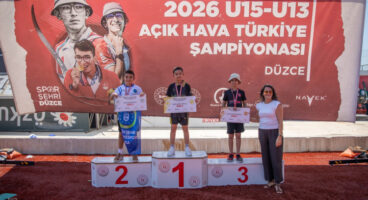 Bursa Büyükşehir Belediyesporlu okçulardan 3 madalya