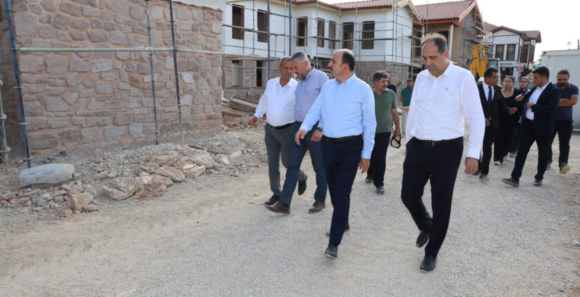 Başkan Altay, Mevlevi Dergahı inşaatında incelemelerde bulundu