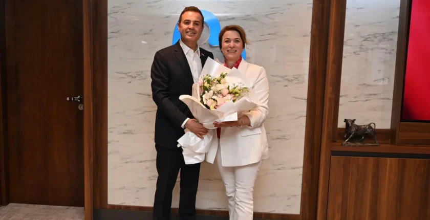 Ahmet Akın’dan Sevinç Baykan Özden’e tebrik