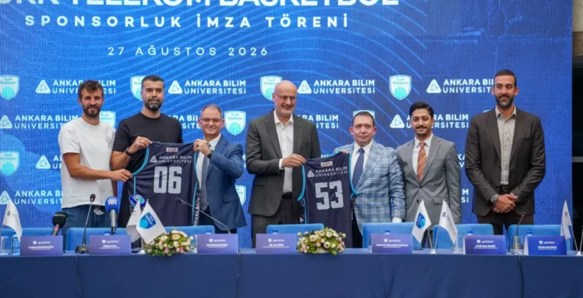 Ankara Bilim Üniversitesi ile Türk Telekom Basketbol Takımı arasında sponsorluk protokolü imzalandı Ankara Bilim Üniversitesi ile Türk Telekom Basketbol Takımı arasında sponsorluk protokolü imzalandı