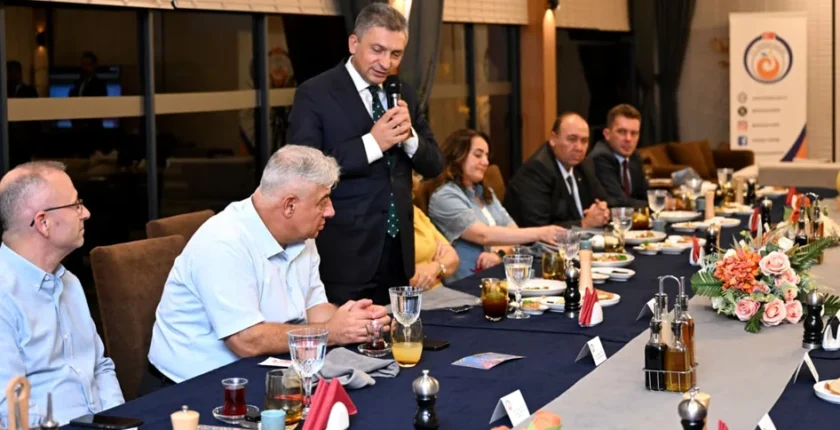 Antalya’da 3 komutana veda