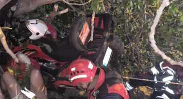 Balıkesir Ayvalık’ta ATV şarampole uçtu: 2 yaralı