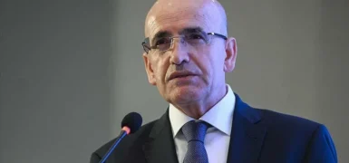 Bakan Şimşek: Küresel enerji piyasalarında olağanüstü bir dönemden geçiyoruz