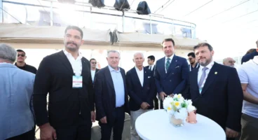 Boğaziçi Kıtalararası Yüzme Yarışı 2 bin 500 sporcunun katılımıyla tamamlandı