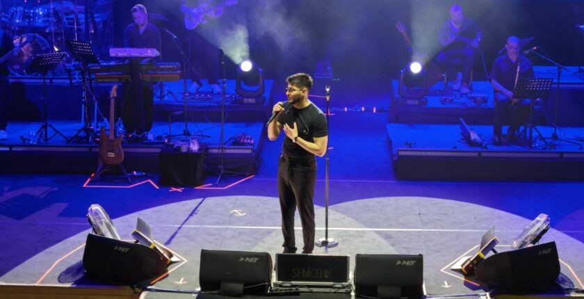 Ağustos Fuarı’nda Semicenk Rüzgarı: 150 Bin Kişi Konserde Buluştu
