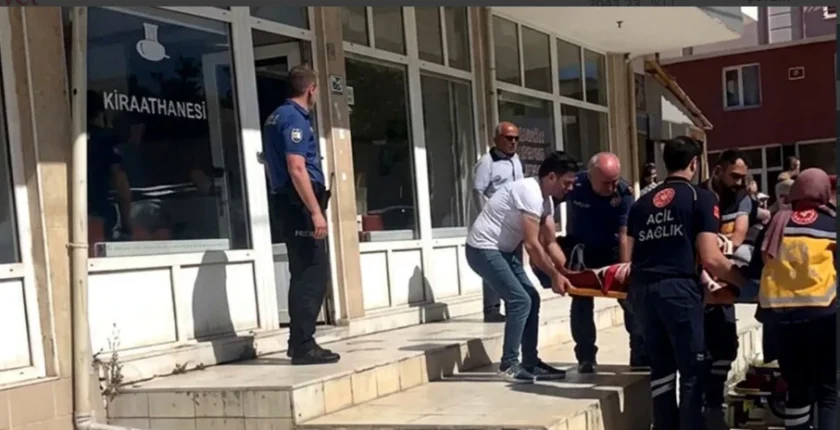 Çorum’da kıraathanede bıçaklı kavga!