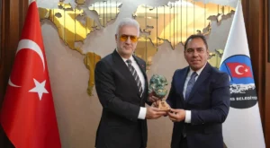 Devlet Tiyatroları Genel Müdürü Tamer Karadağlı, Ata Toprağı Kars’ta Devlet Tiyatroları Genel Müdürü Tamer Karadağlı, Ata Toprağı Kars’ta