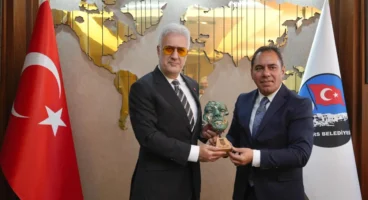 Devlet Tiyatroları Genel Müdürü Tamer Karadağlı, Ata Toprağı Kars’ta