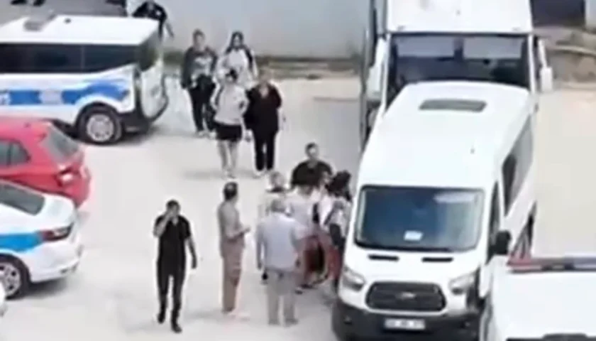Düzce Akçakoca’da telefon dolandırıcılığı operasyonu: 53 gözaltı
