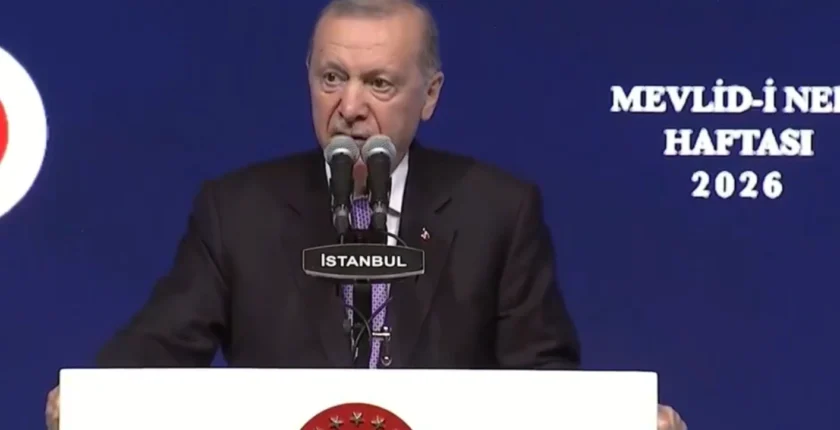 Erdoğan’dan İslam dünyasına birlik çağrısı: Güçlü ve caydırıcı olmak mecburiyetindeyiz Erdoğan’dan İslam dünyasına birlik çağrısı: Güçlü ve caydırıcı olmak mecburiyetindeyiz