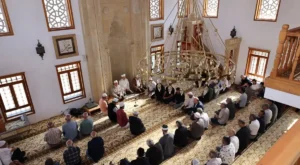 Erol Olçok ve Oğlu Abdullah Tayyip Olçok Çorum’da dualarla anıldı