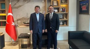 Eski Adalet bakanı Yılmaz Tuç’tan Kumluca’ya destek sözü