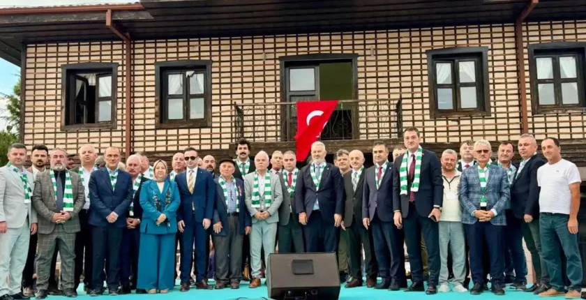 Giresun Uşakları Ankara ve Afyonkarahisar'daki şehitliklerinde anıldı