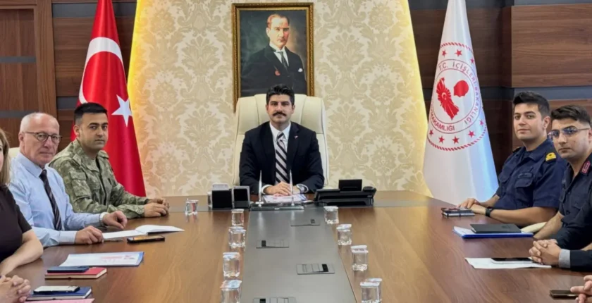 Hopa’da 30 Ağustos Zafer Bayramı koordinasyon toplantısı