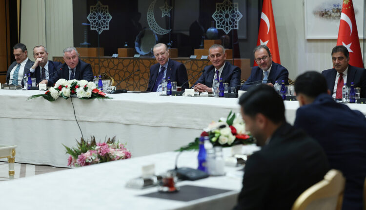 Cumhurbaşkanı Erdoğan’dan Süper Lig’e yükselen takımlara tebrik