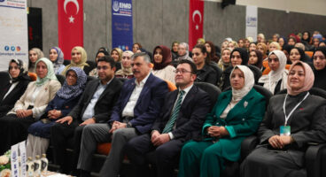 Bakan Çiftçi, hafızlarla “İhyâ ve İnşâ Kampı” kapanışında buluştu