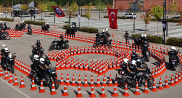 Bursa’da yeni Yunus polisler göreve hazır