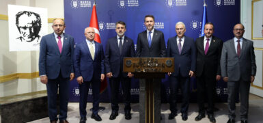 Bakan Bayraktar’dan Bursa’da enerji mesaisi
