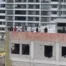 İskenderun’da işçiler çatıya çıktı
