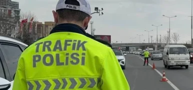 İstanbul’da triatlon şampiyonası nedeniyle çok sayıda yol kapatıldı