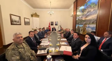 Kars’ta güvenlik ve asayiş tedbirleri değerlendirildi