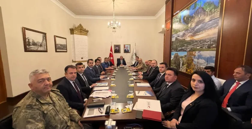 Kars’ta güvenlik ve asayiş tedbirleri değerlendirildi