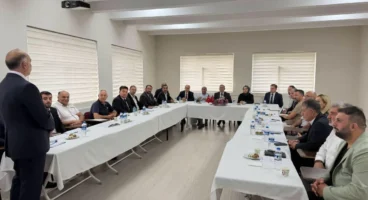 Kars’ta İl Hayat Boyu Öğrenme Komisyonu toplantısı gerçekleştirildi