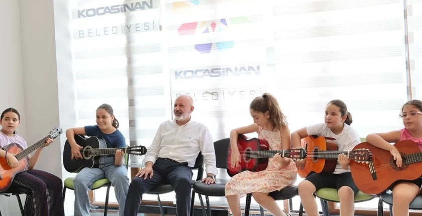 Kayseri Kocasinan'da çocuklar öğrenirken eğleniyor