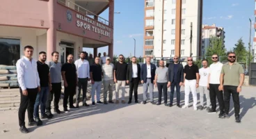 Kayseri Melikgazi Belediyesi'nden spor tesisine yeni çehre